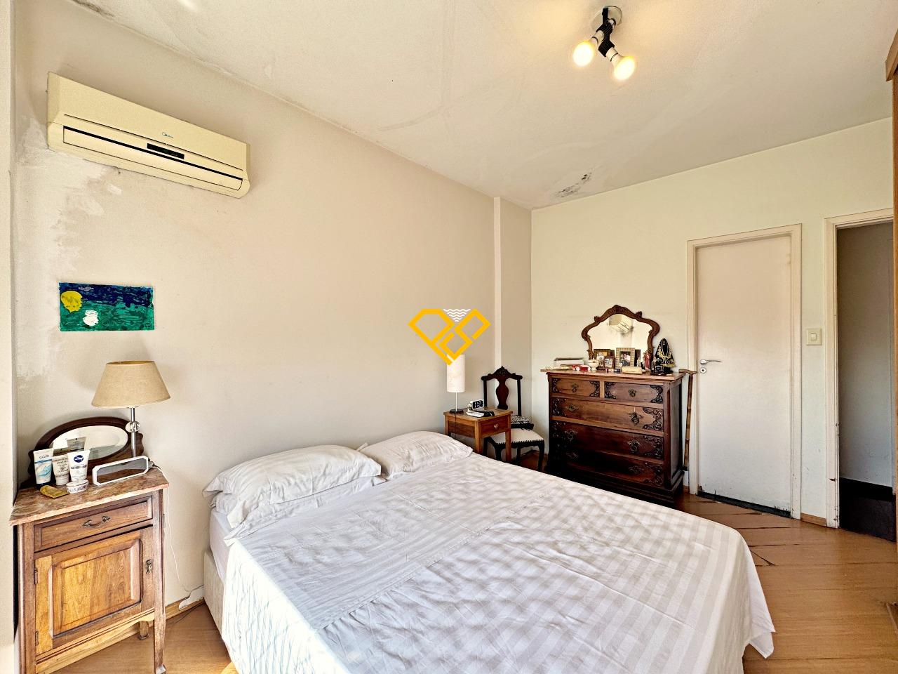 Cobertura para aluguel no Embaré: Dormitório 1 - suíte