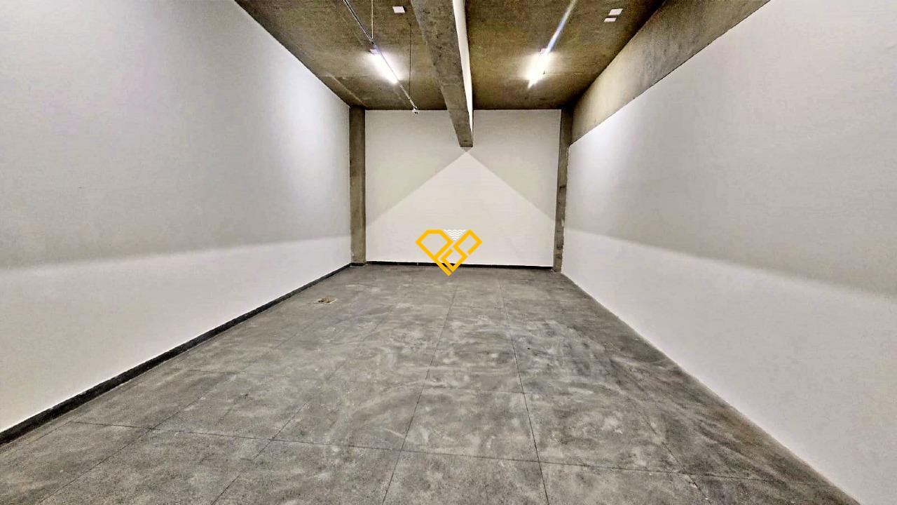 Prédio Comercial à venda no Centro: 