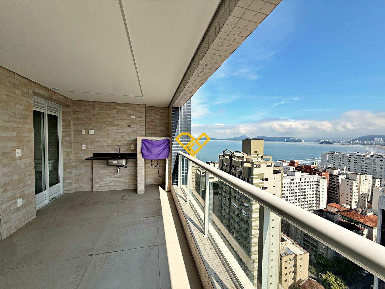Apartamento à venda no Aparecida: Varanda