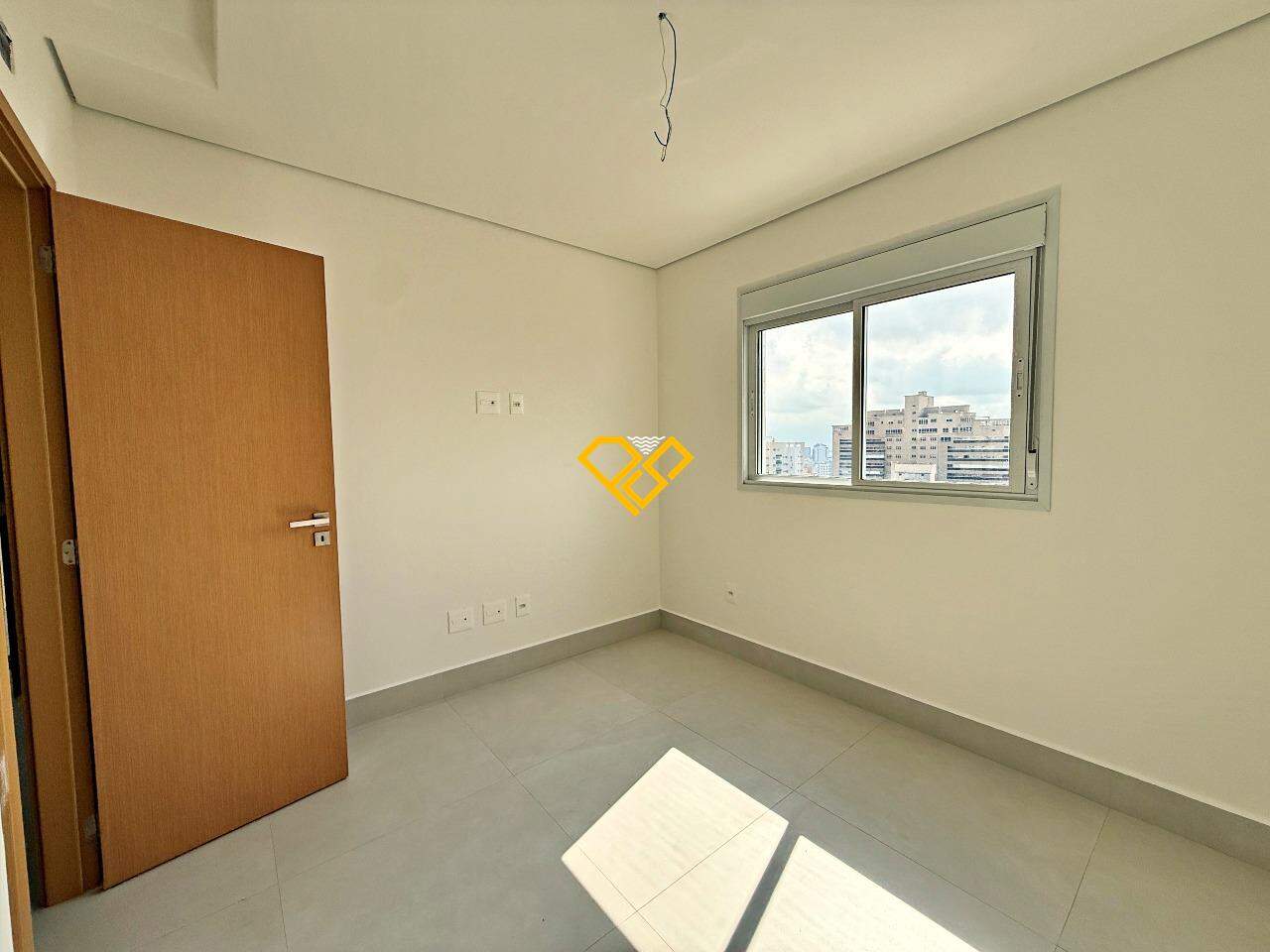 Apartamento à venda no Aparecida: Dormitório 2
