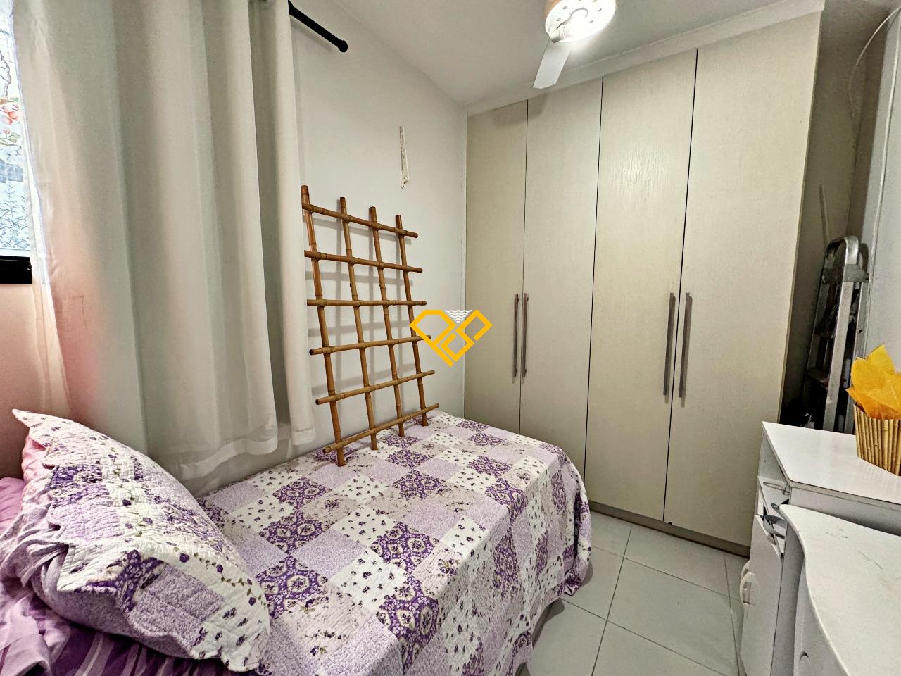 Apartamento à venda no Ponta da Praia: Dependência