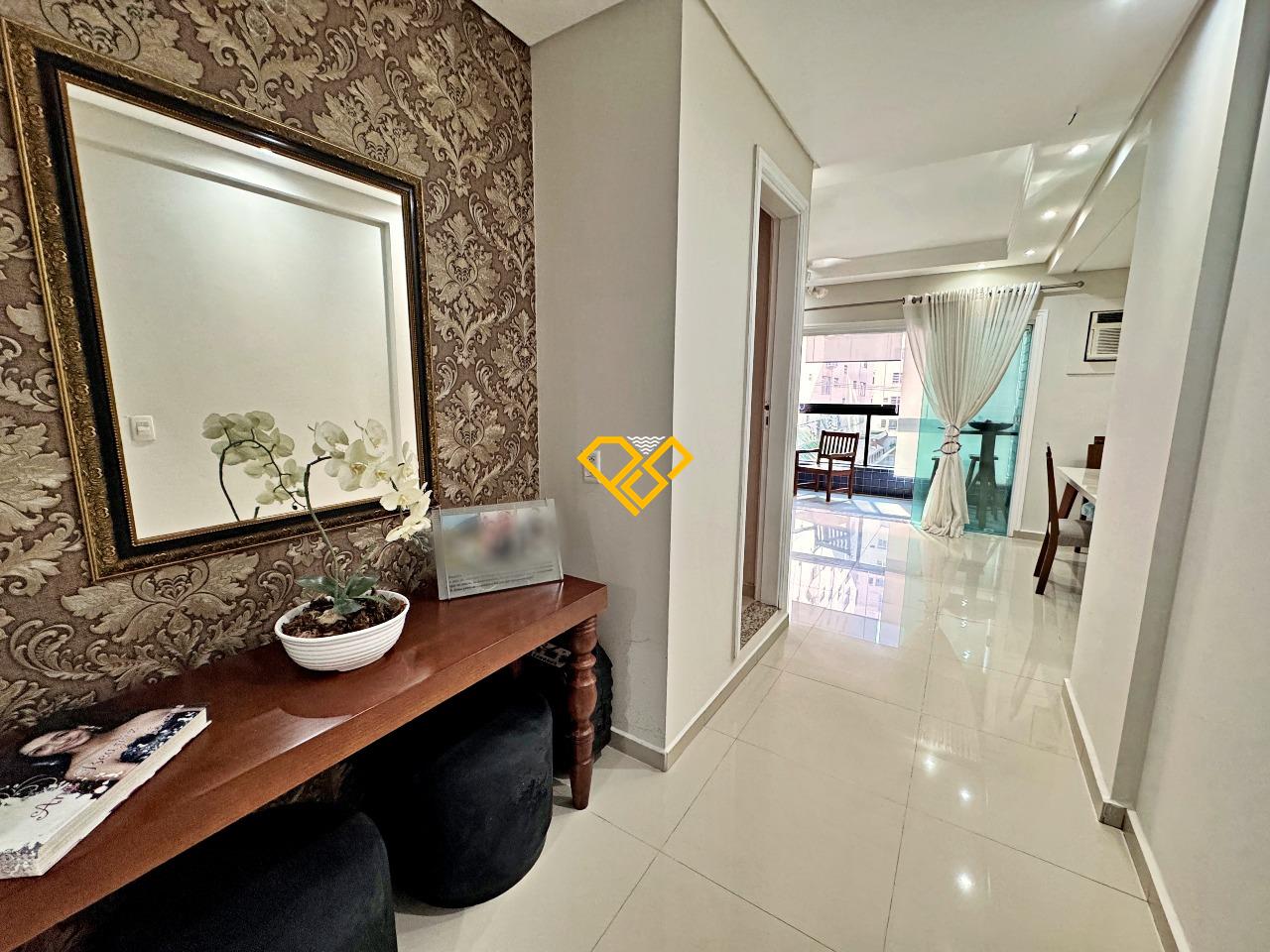 Apartamento à venda no Ponta da Praia: Hall de entrada