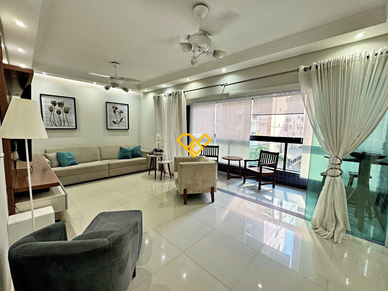 Apartamento à venda no Ponta da Praia: Sala