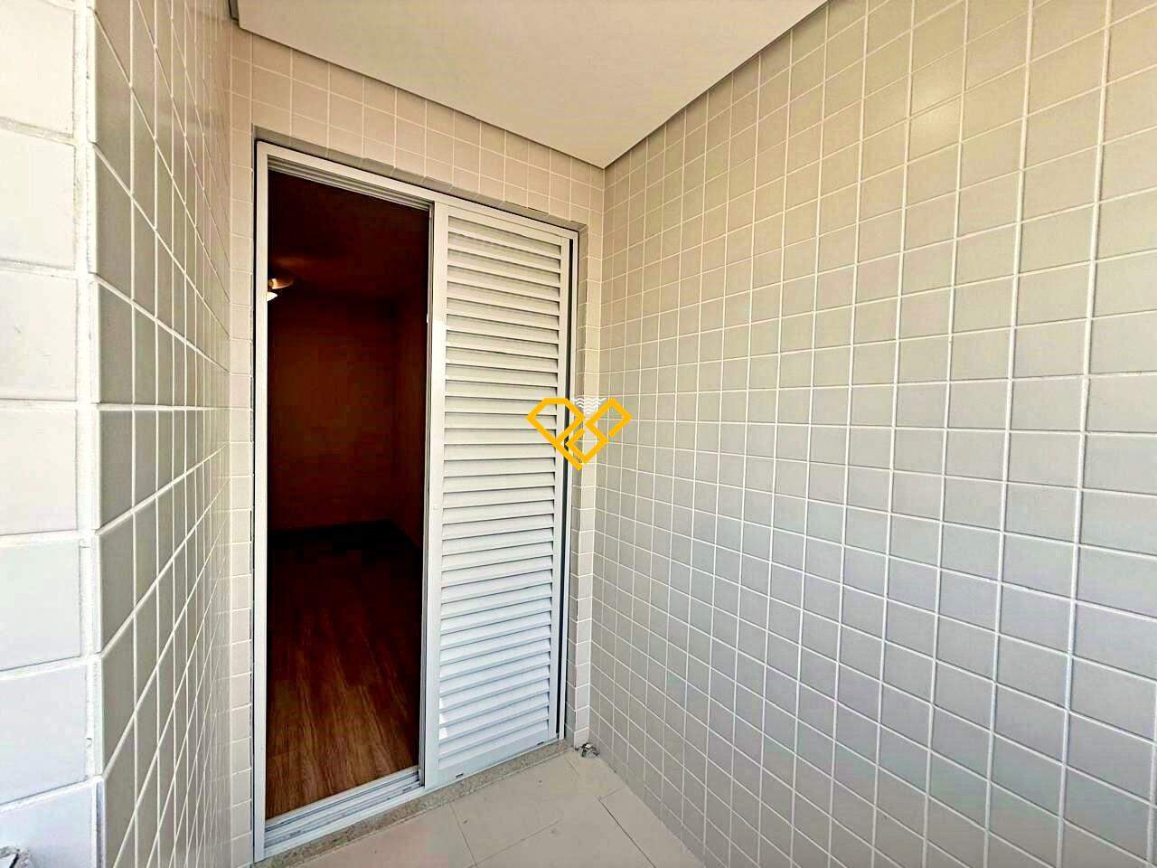 Apartamento para aluguel no Boqueirão: Varanda