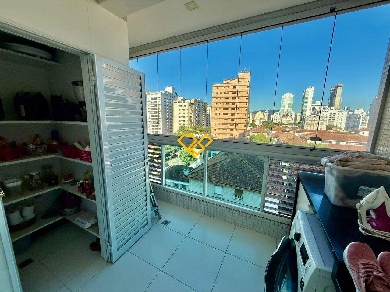 Apartamento à venda no Ponta da Praia: Área de serviço