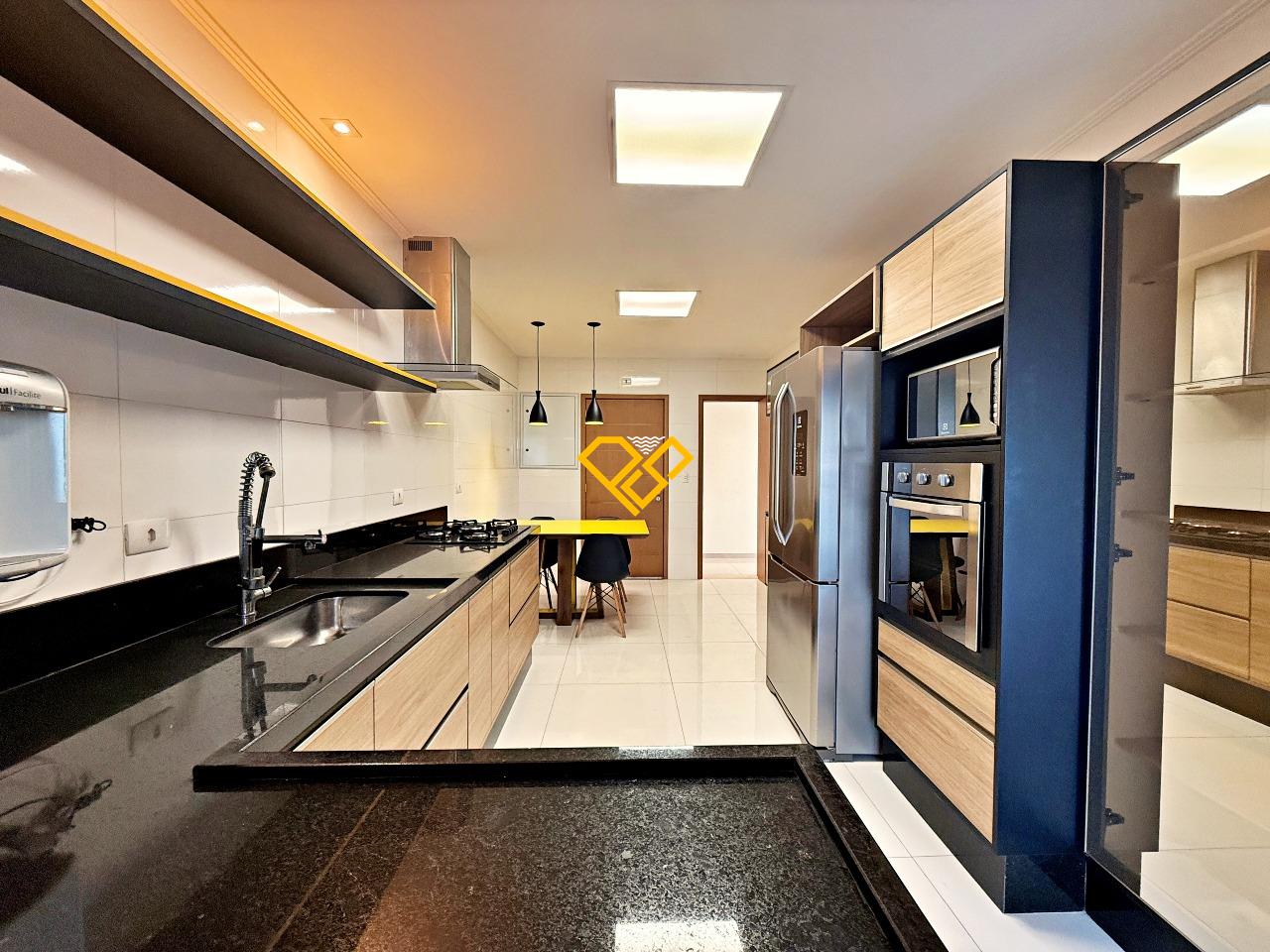 Apartamento à venda no Embaré: Cozinha