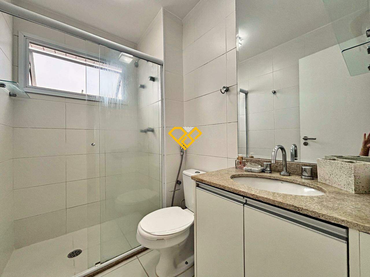 Apartamento para aluguel no Gonzaga: Wc social