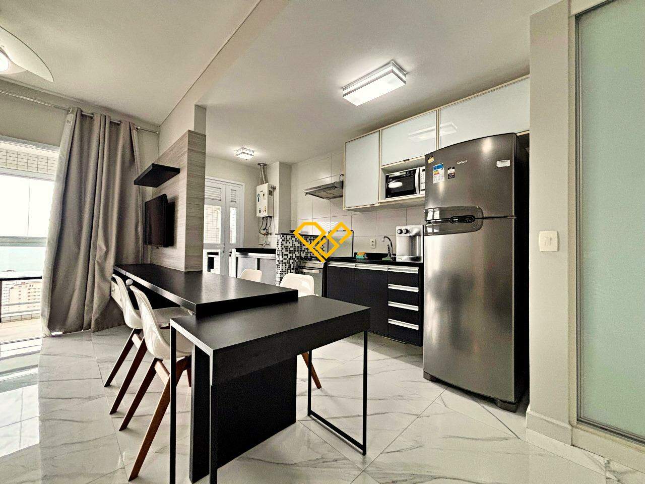 Apartamento para aluguel no Gonzaga: Cozinha