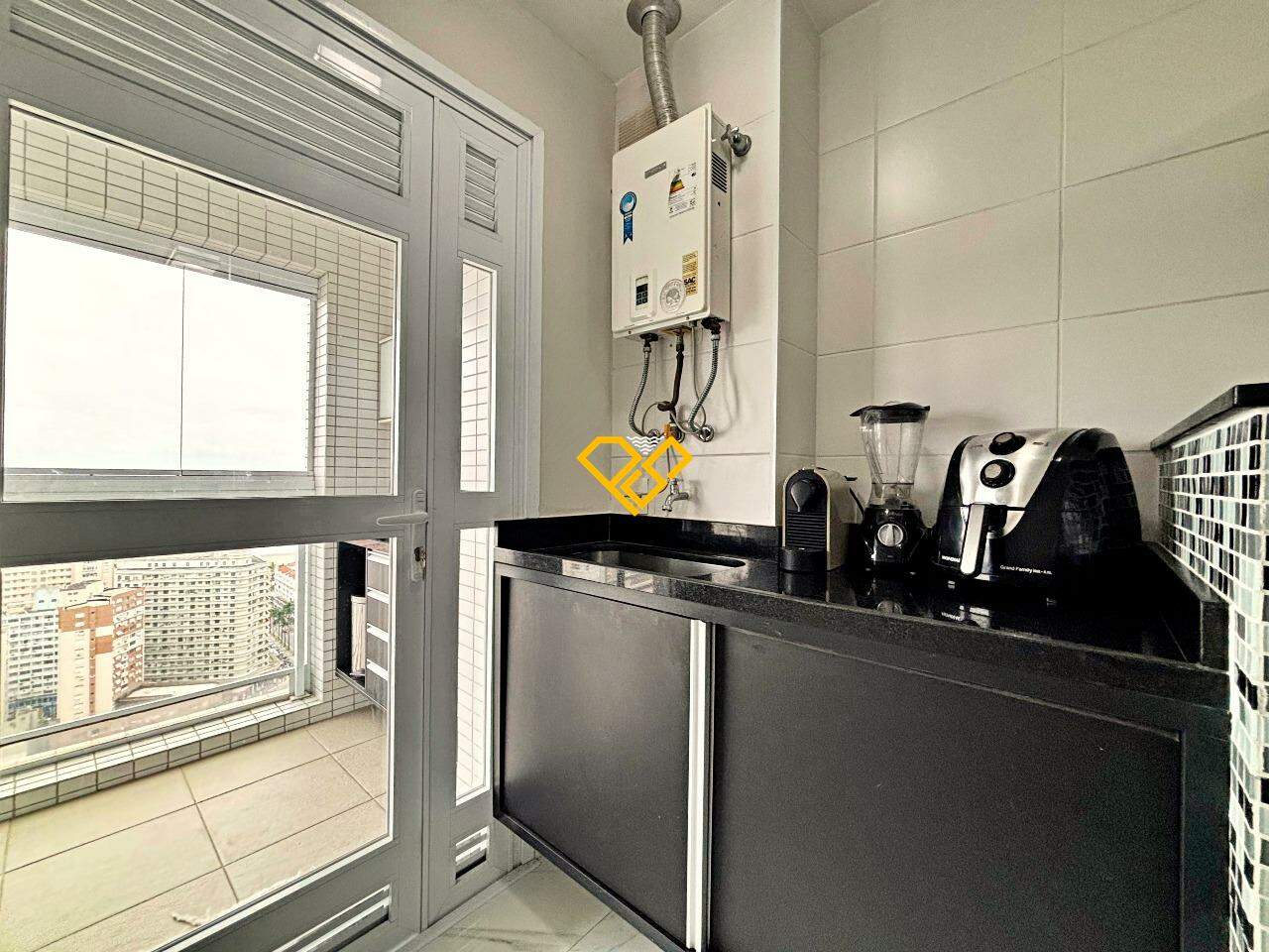 Apartamento para aluguel no Gonzaga: Cozinha