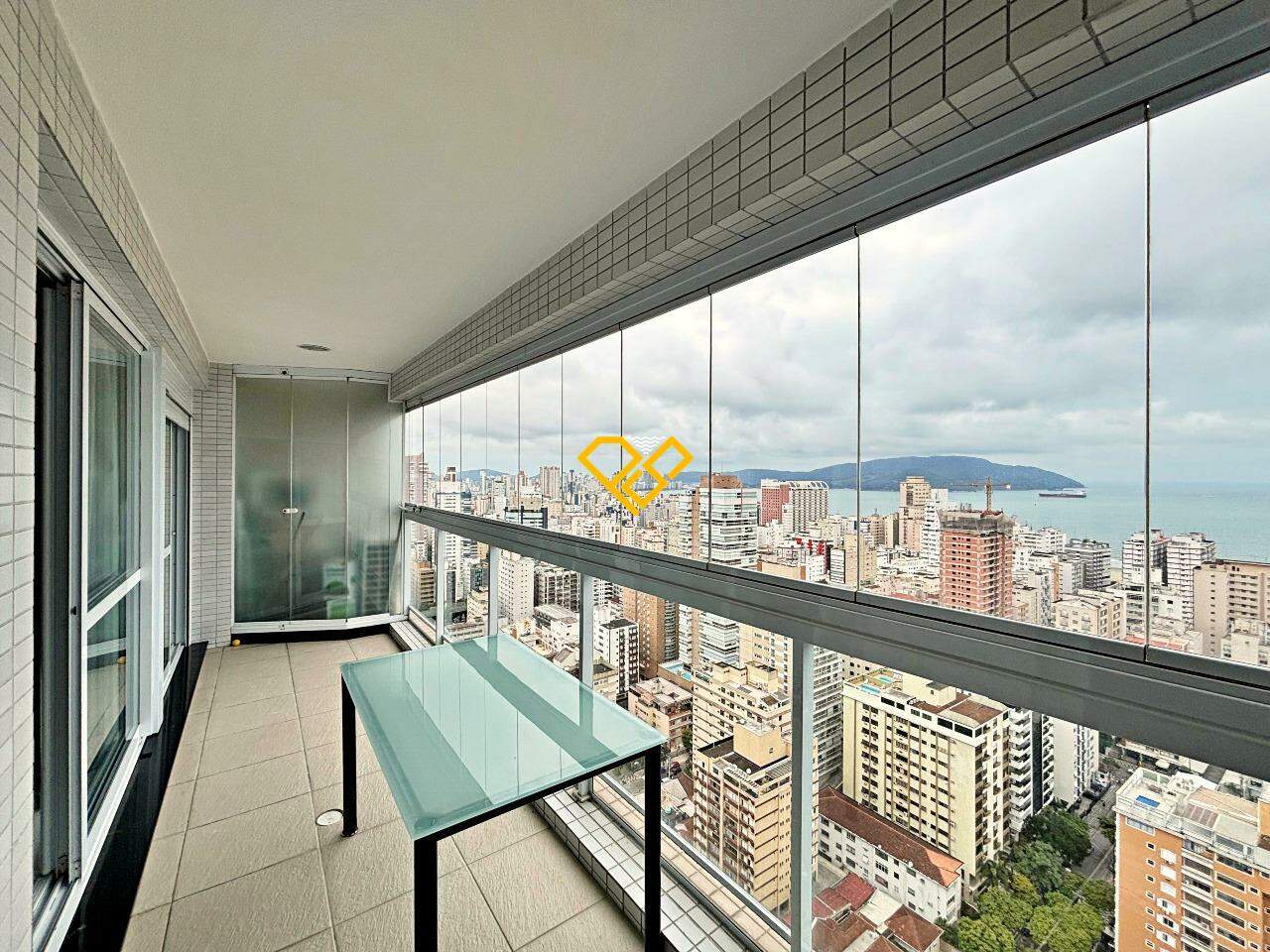 Apartamento para aluguel no Gonzaga: Varanda