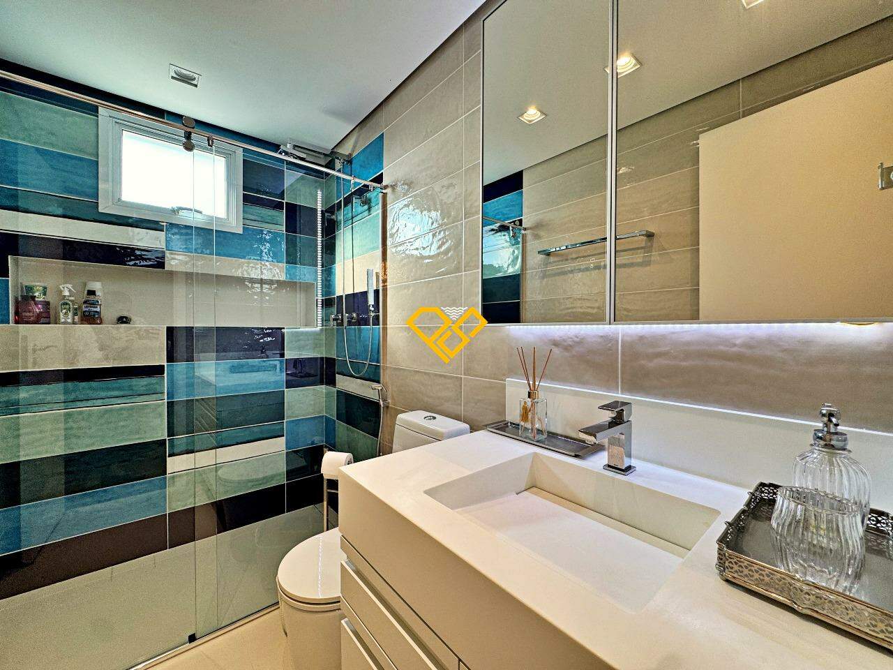 Apartamento à venda no Ponta da Praia: Wc suíte 1