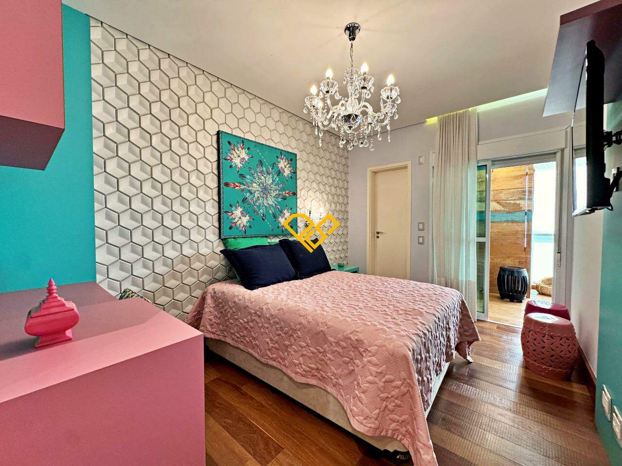 Apartamento à venda no Ponta da Praia: Suíte 2
