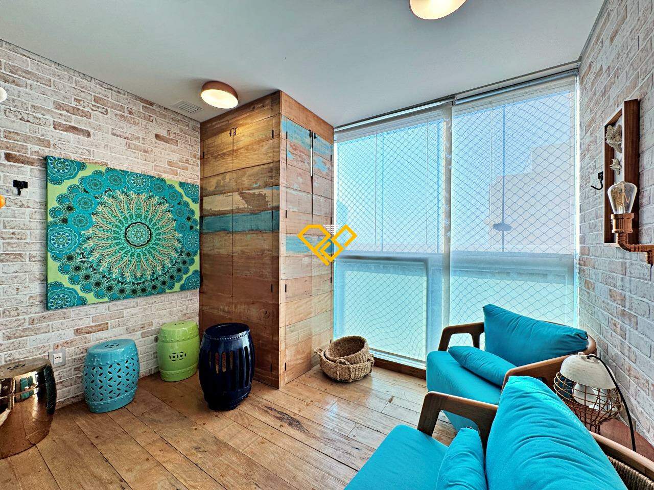Apartamento à venda no Ponta da Praia: Varanda
