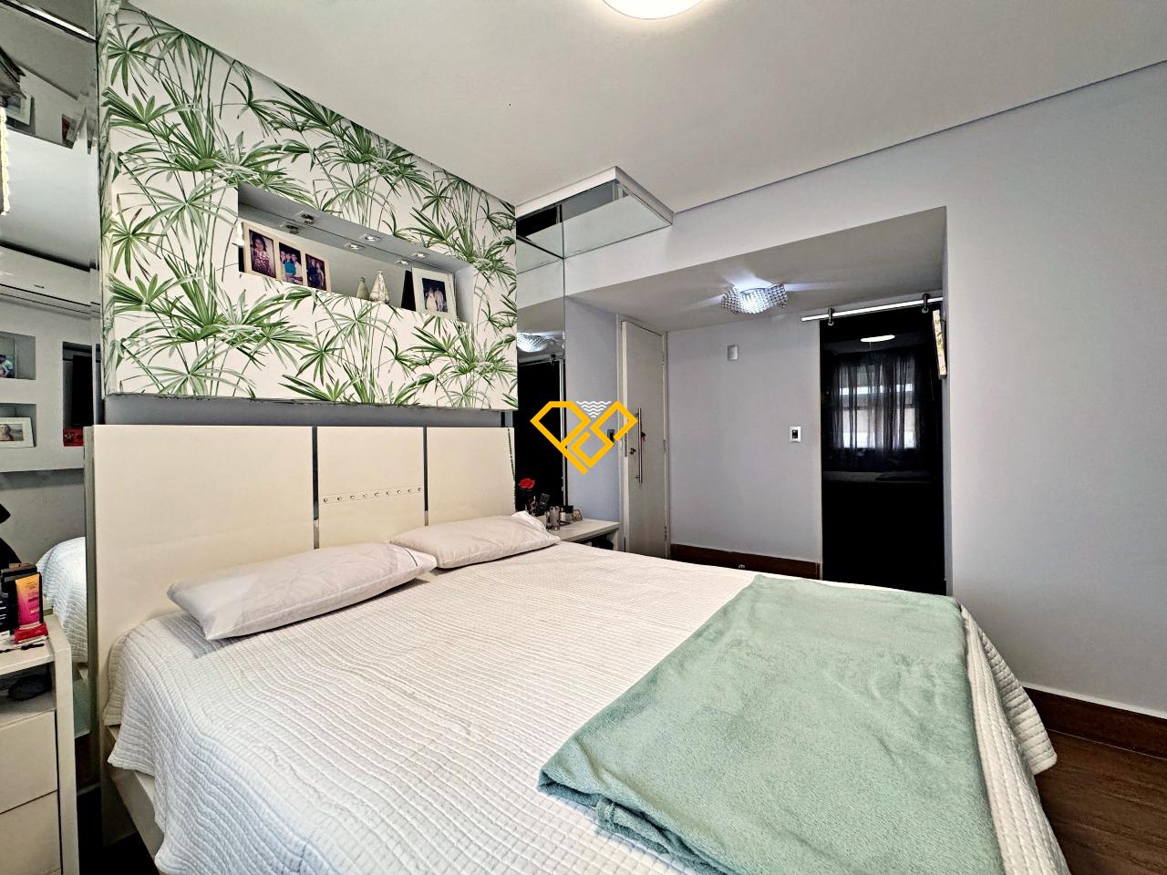 Cobertura à venda no Macuco: Dormitório 1 - suíte