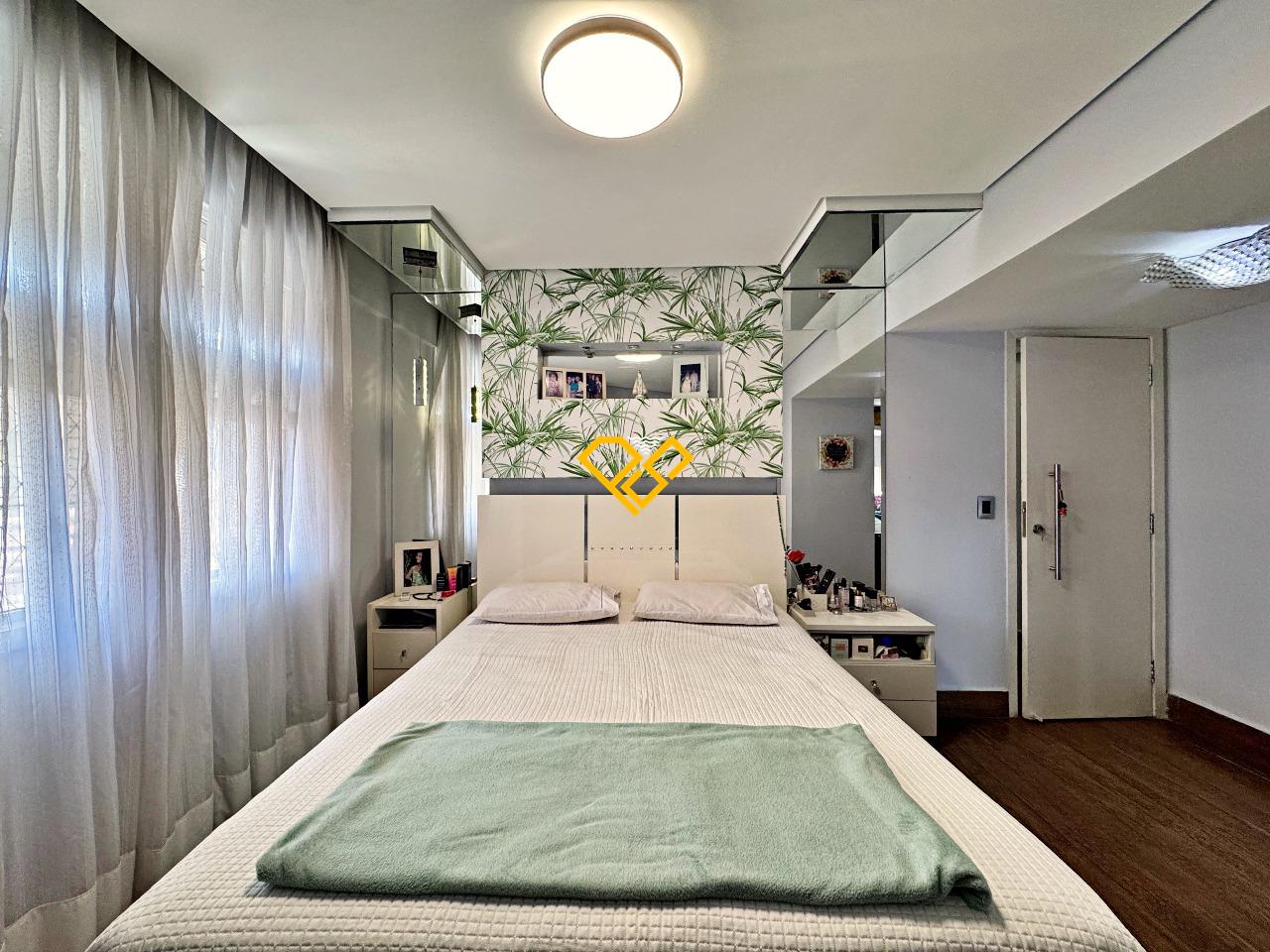 Cobertura à venda no Macuco: Dormitório 1 - suíte