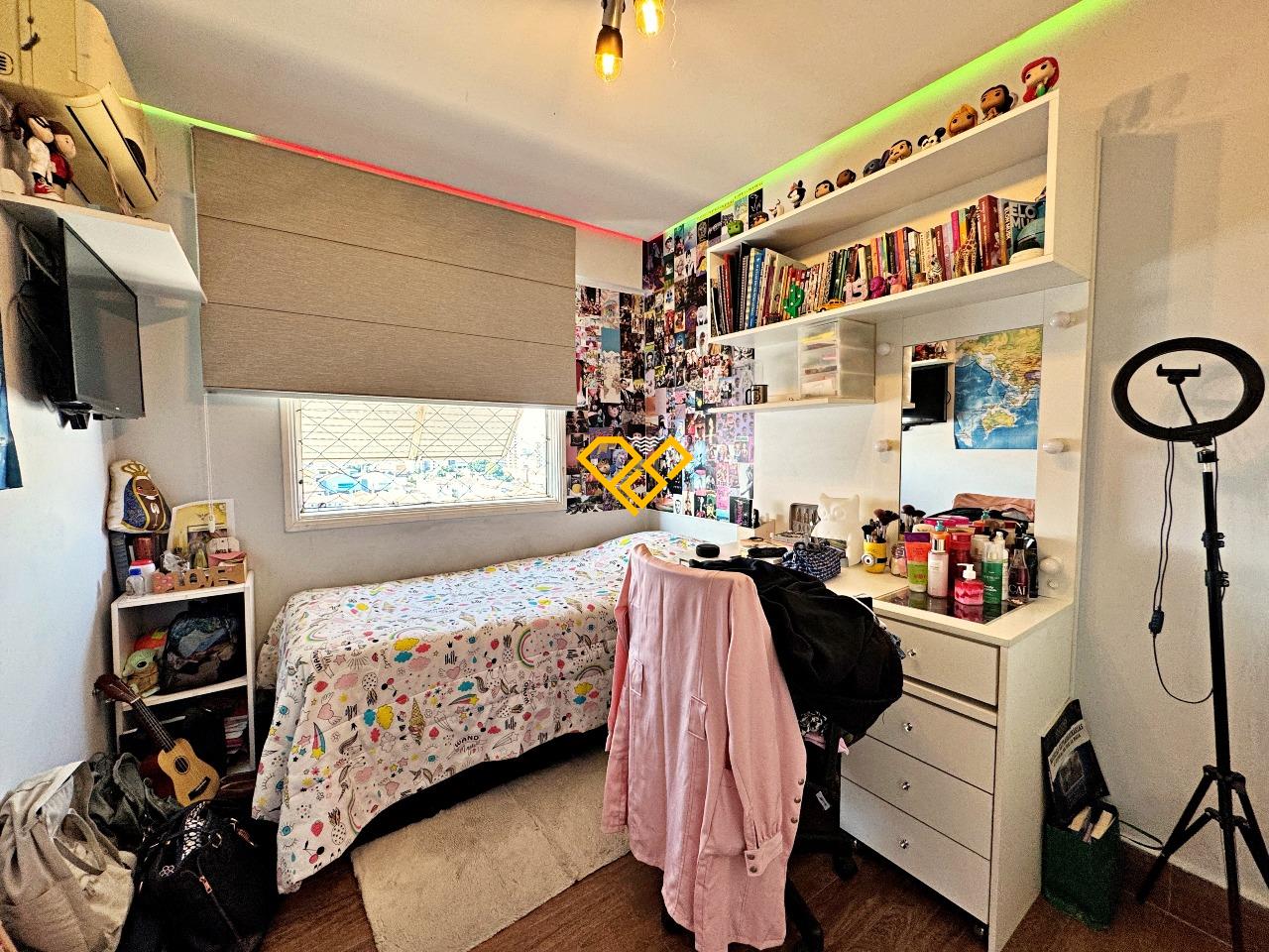 Cobertura à venda no Macuco: Dormitório 2