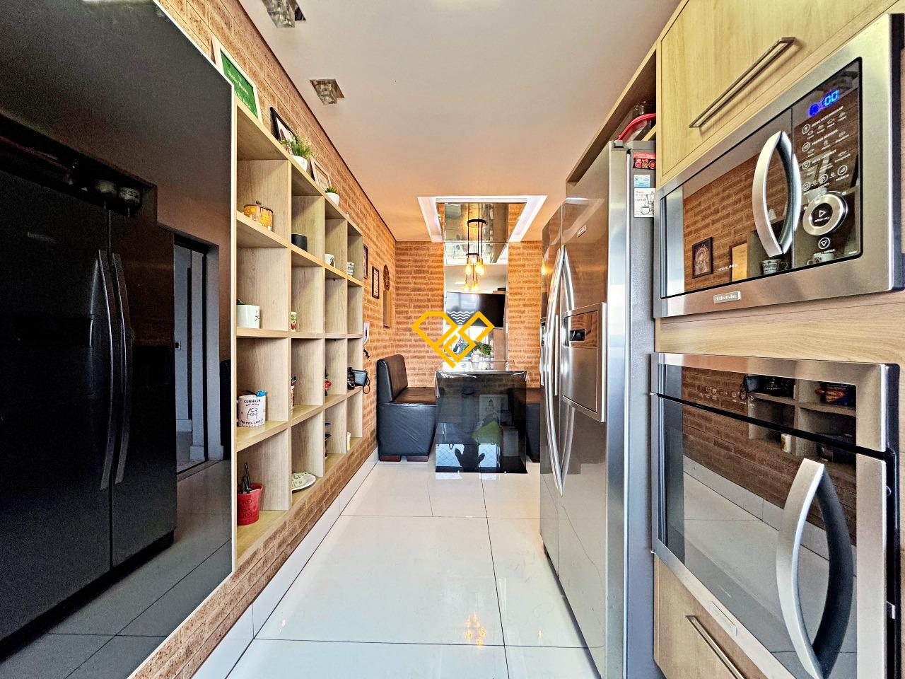 Cobertura à venda no Macuco: Cozinha