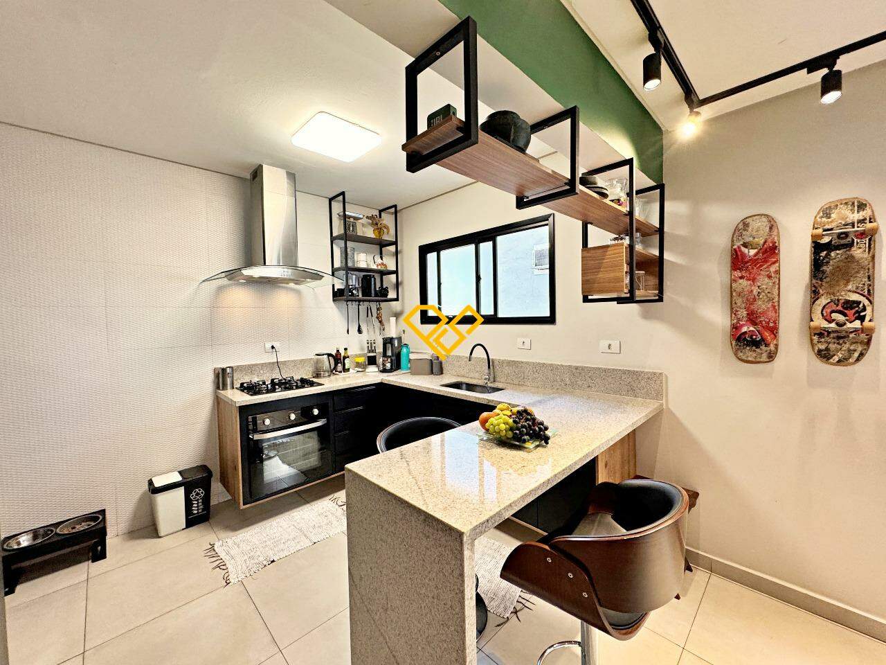 Casa à venda no Ponta da Praia: Cozinha