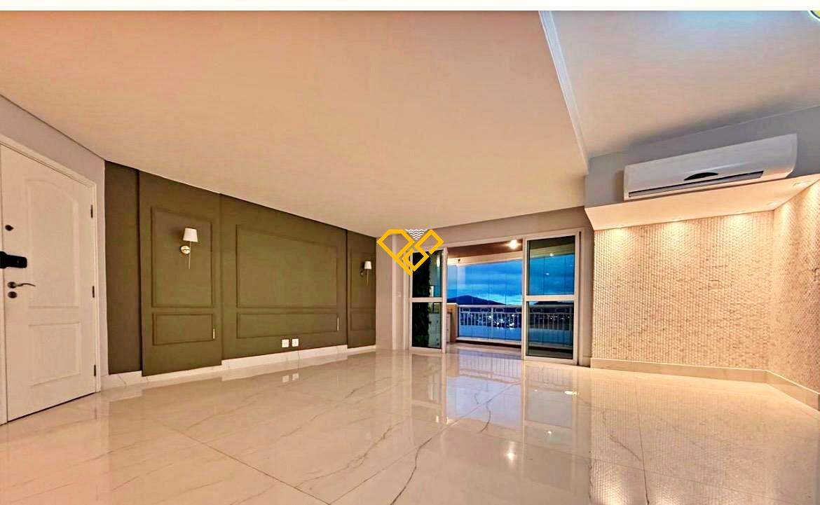 Apartamento para aluguel no Ponta da Praia: Sala