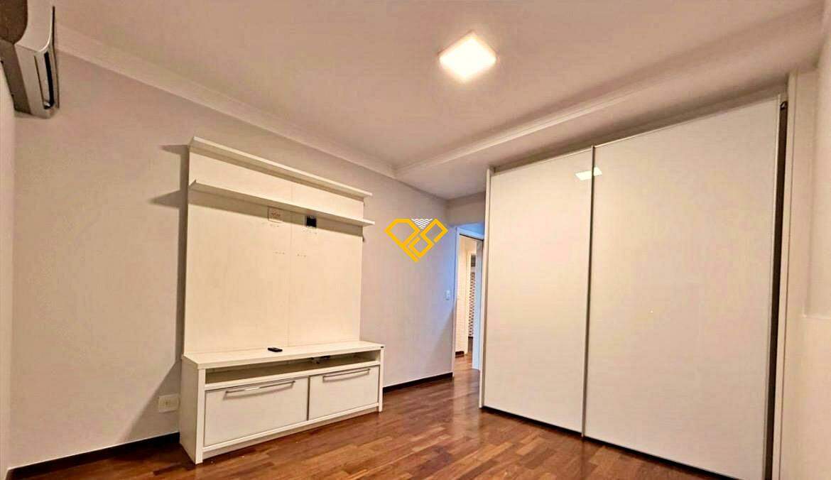 Apartamento para aluguel no Ponta da Praia: Suíte 3