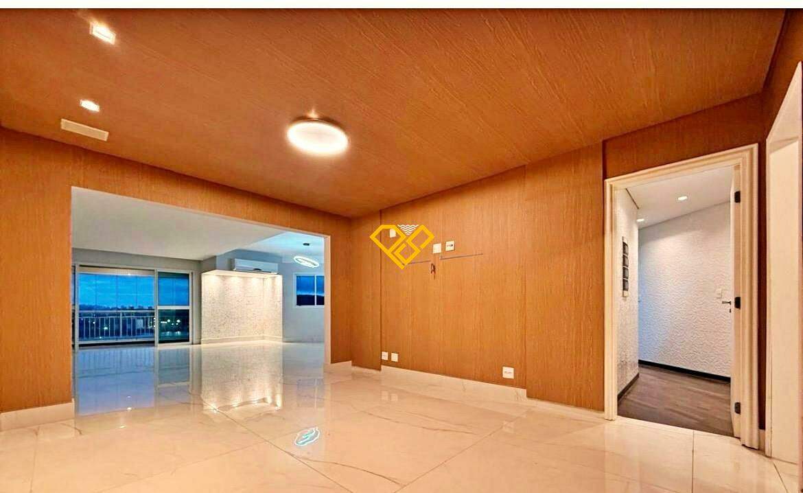 Apartamento para aluguel no Ponta da Praia: Sala