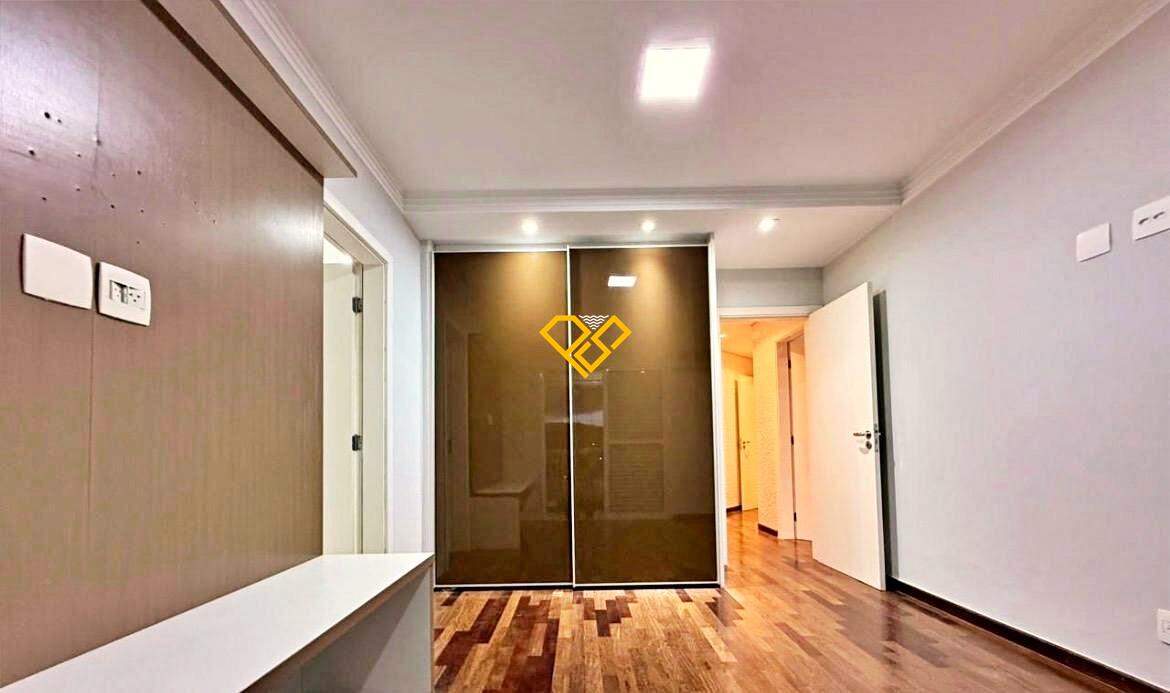 Apartamento para aluguel no Ponta da Praia: Suíte 1