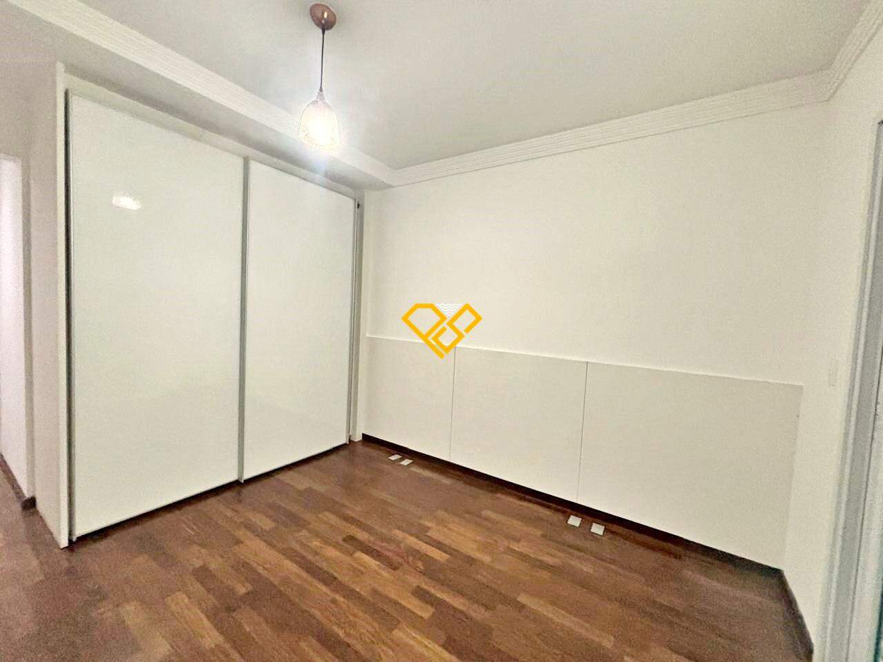 Apartamento para aluguel no Ponta da Praia: Suíte 3