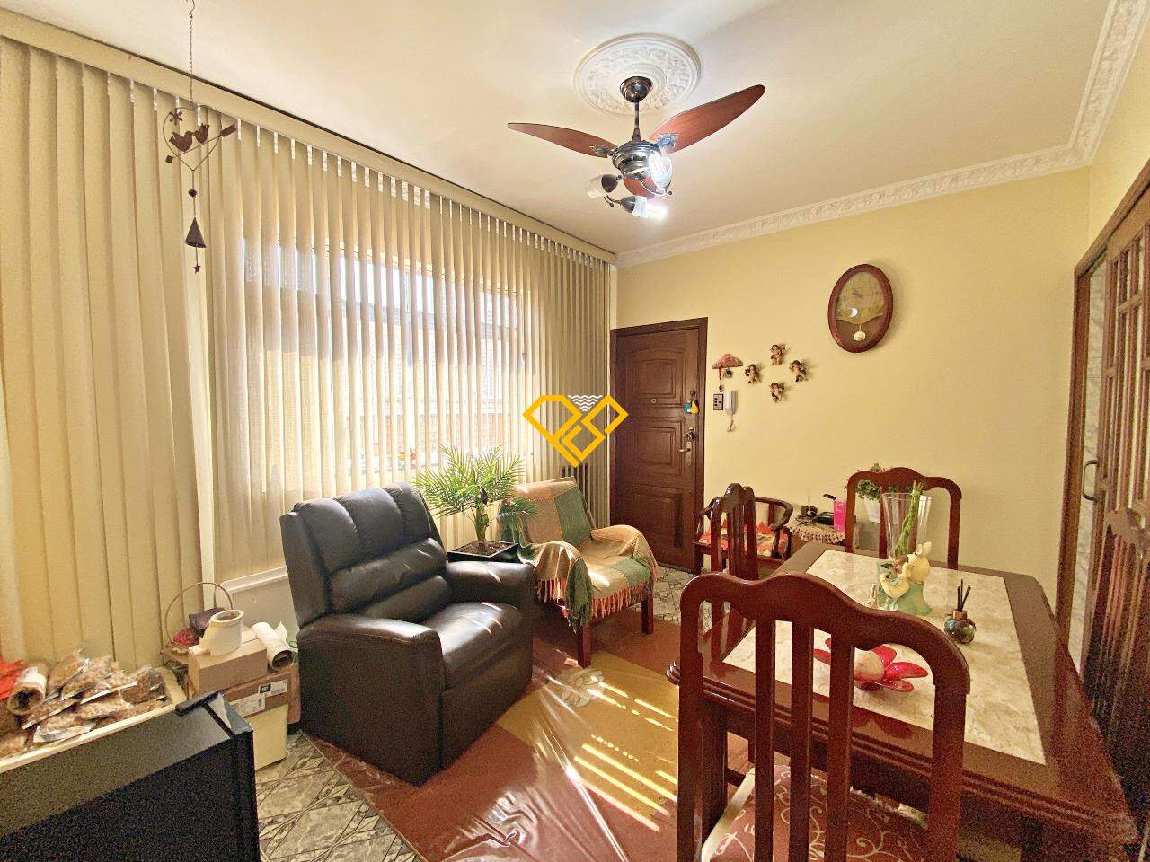 Apartamento à venda no Ponta da Praia: Sala