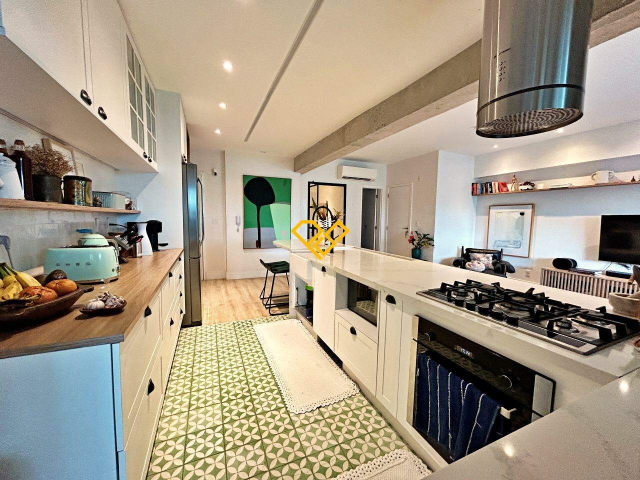 Apartamento à venda no Ponta da Praia: Cozinha