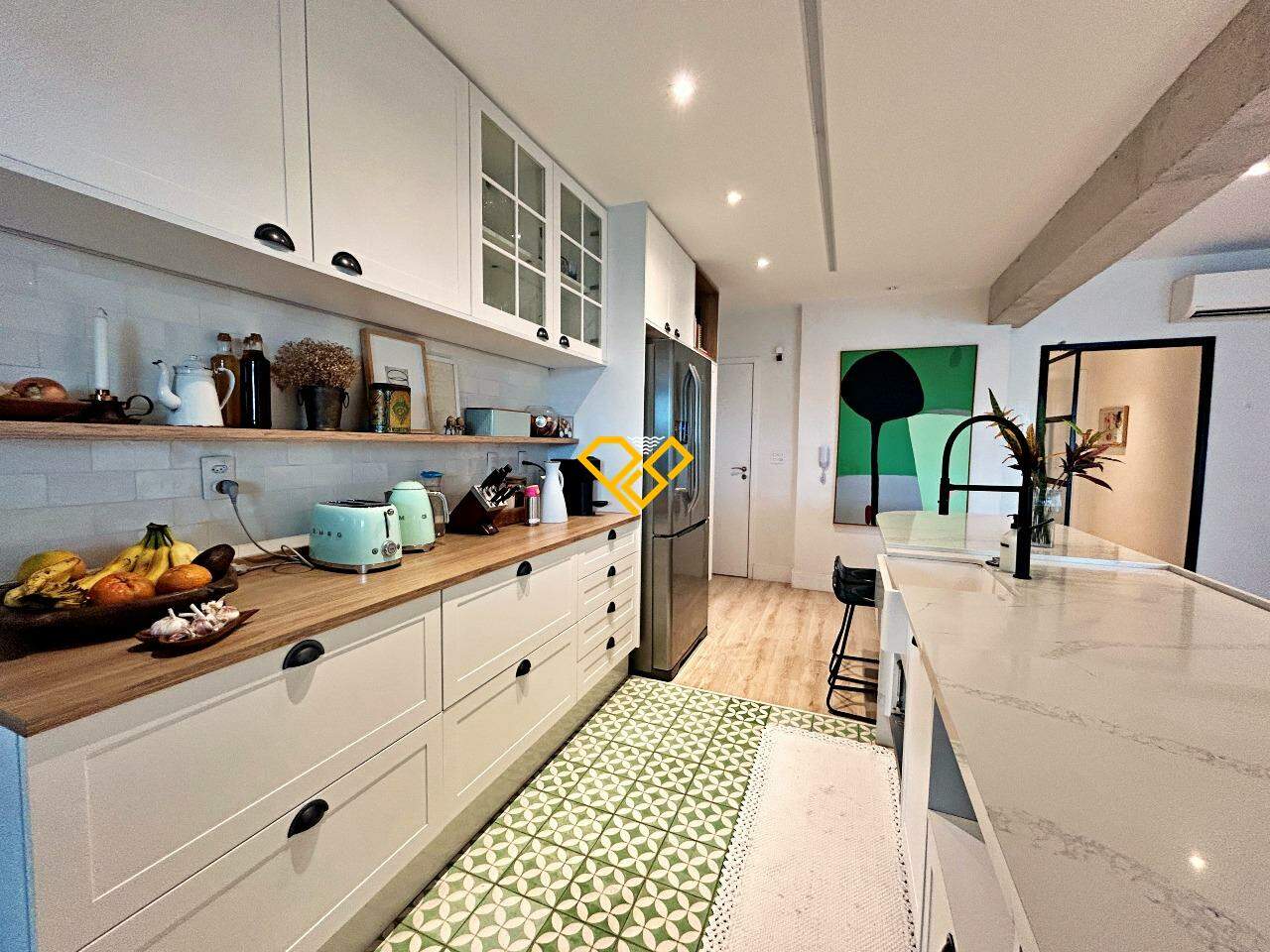 Apartamento à venda no Ponta da Praia: Cozinha