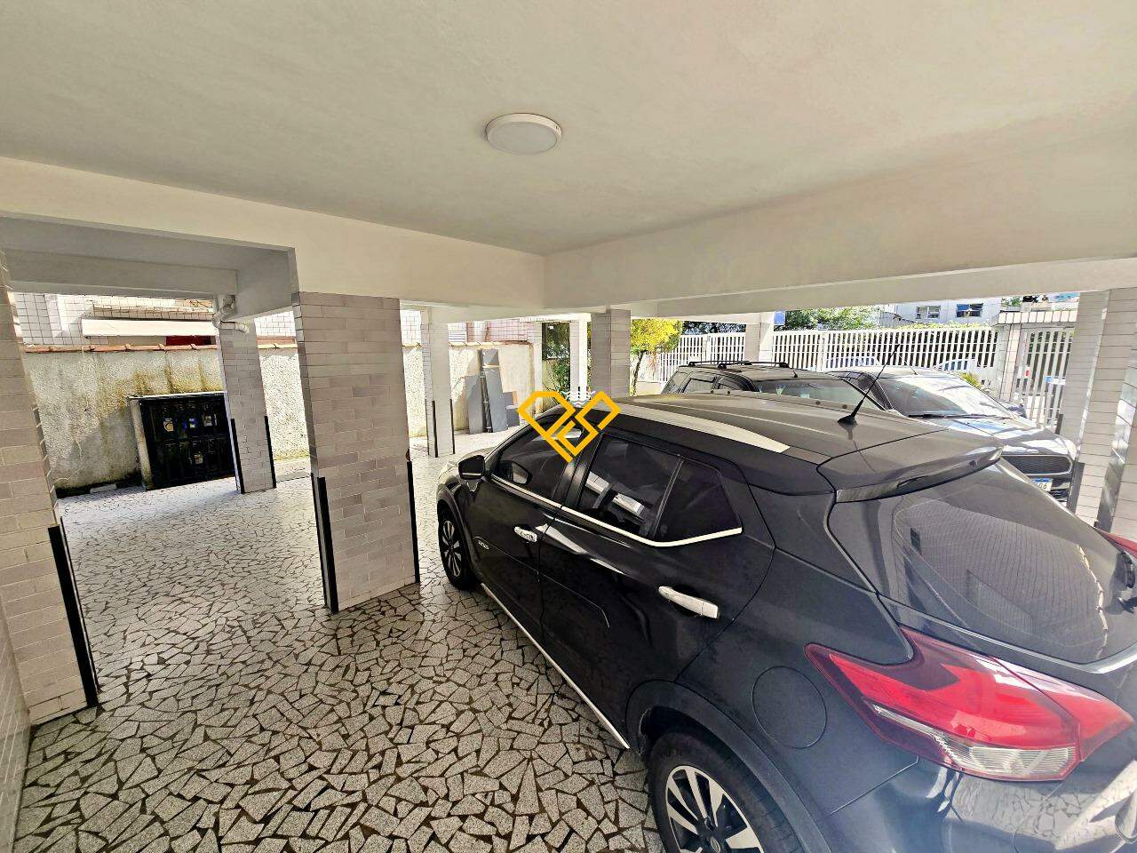 Apartamento à venda no Ponta da Praia: Garagem
