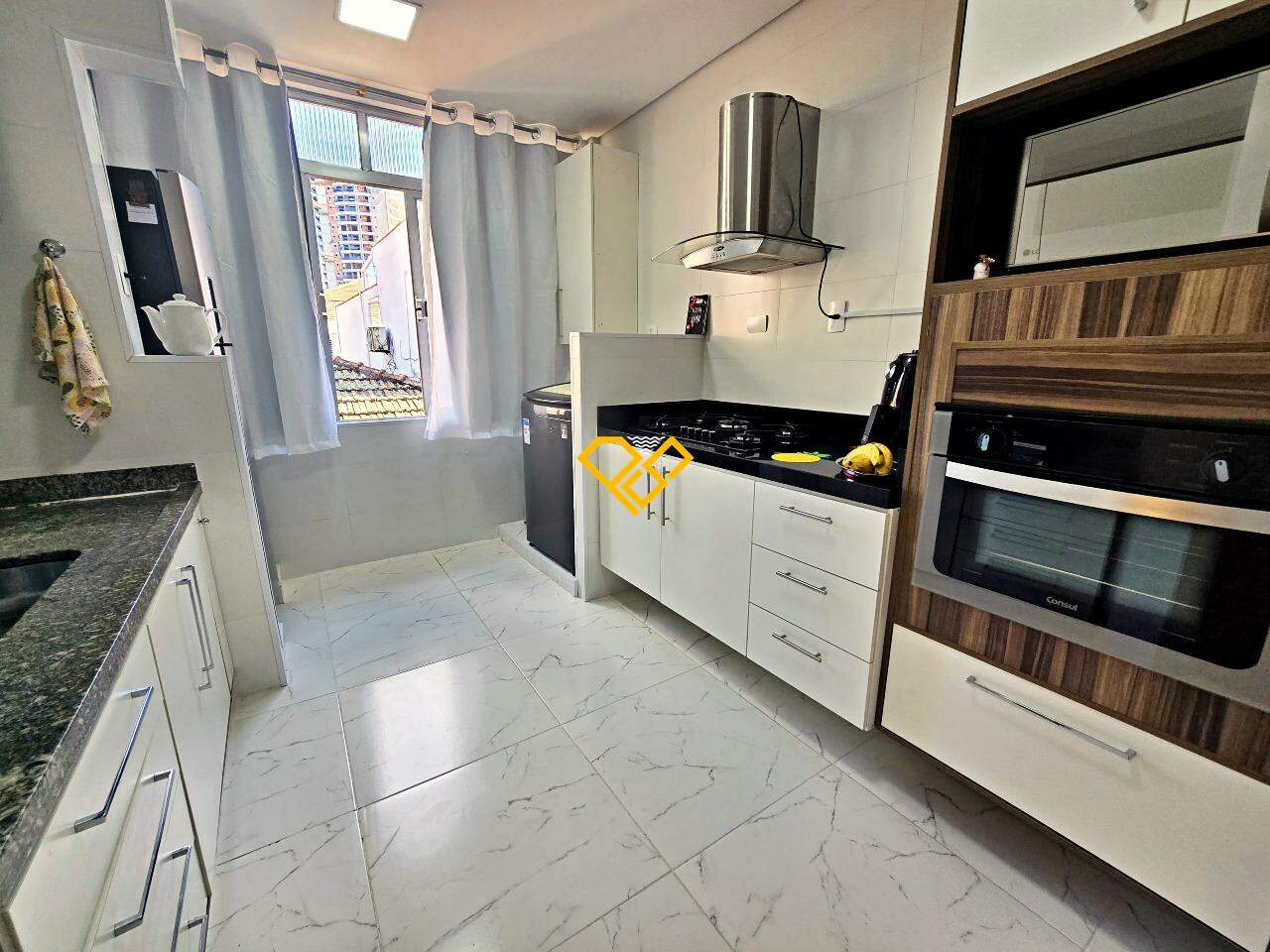 Apartamento à venda no Ponta da Praia: Cozinha