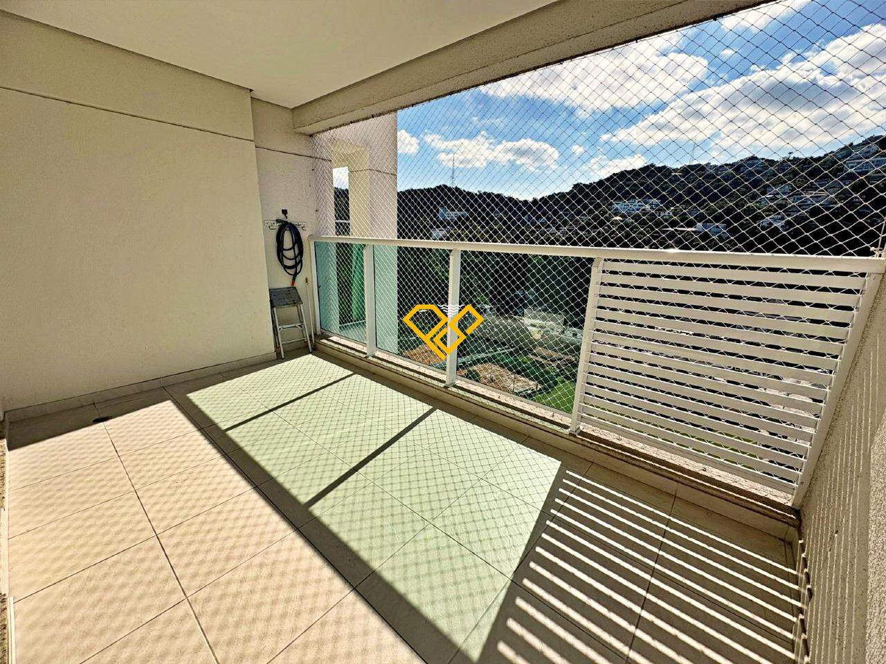 Apartamento para aluguel no José Menino: Varanda