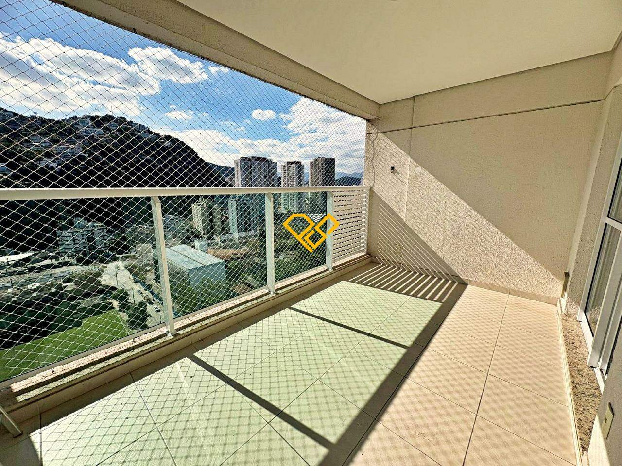 Apartamento para aluguel no José Menino: Varanda