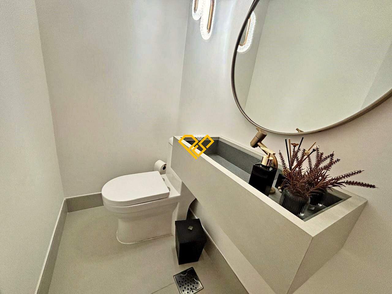 Apartamento à venda no Pompéia: Lavabo