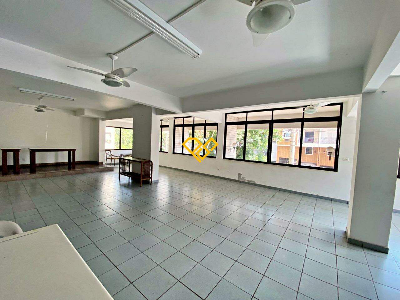 Apartamento à venda no Aparecida: Lazedr - salão de festas