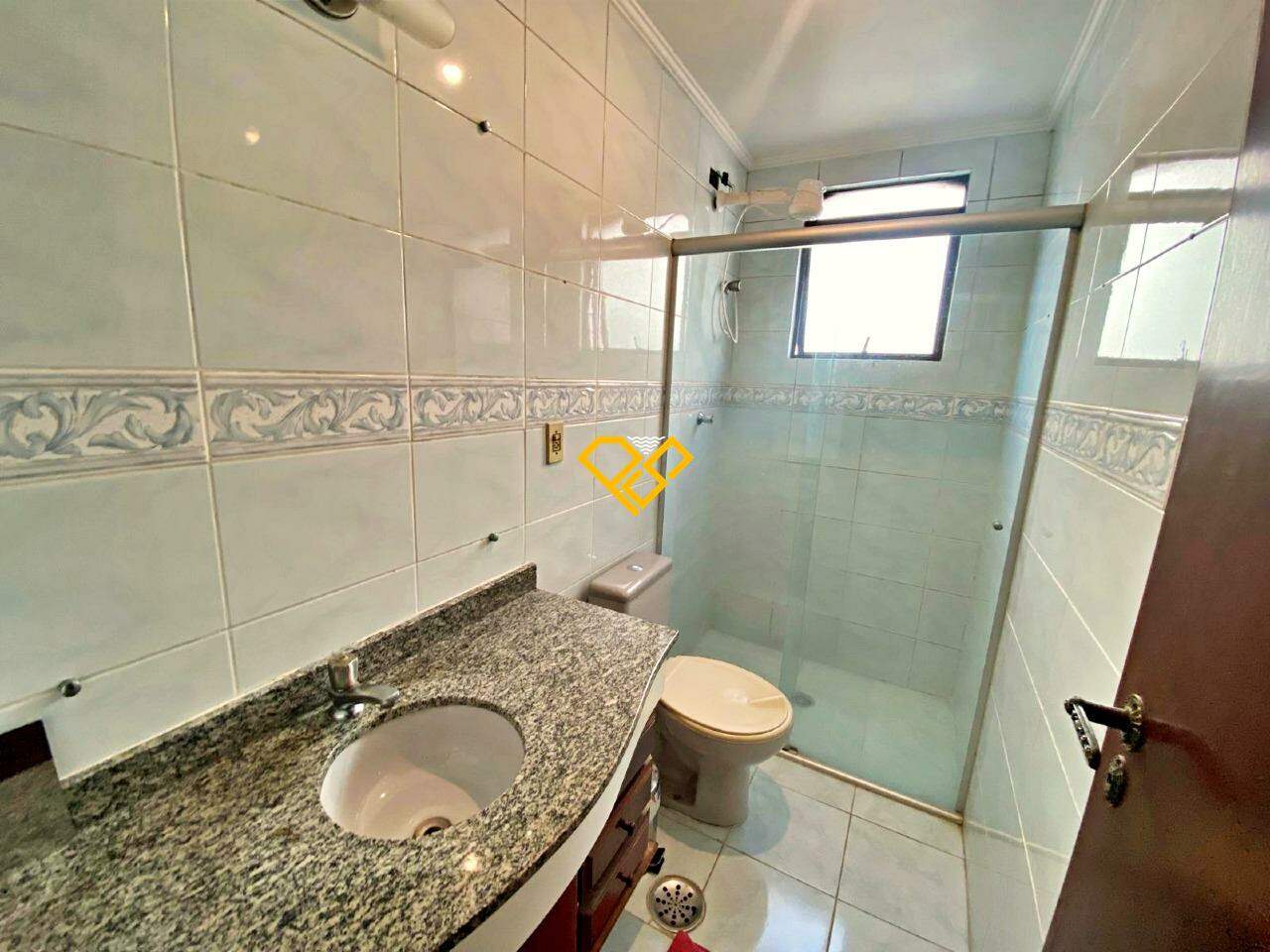 Apartamento à venda no Aparecida: Wc suíte