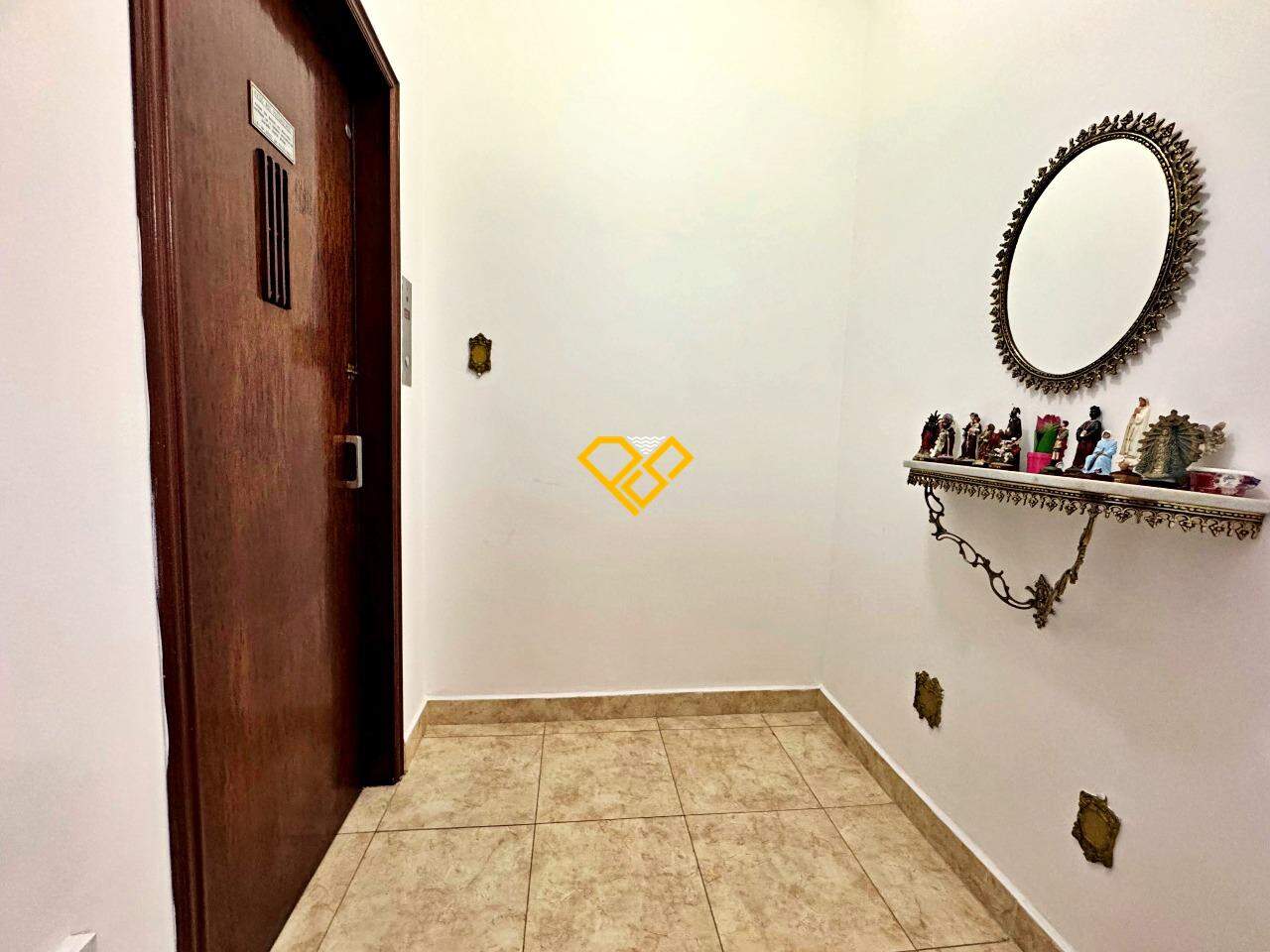 Apartamento à venda no Boqueirão: Hall privativo