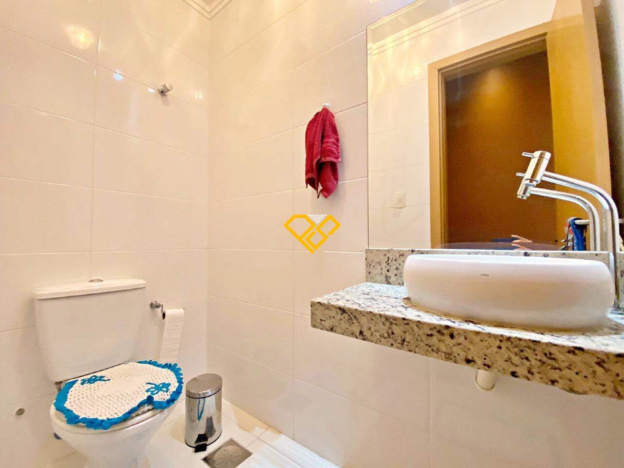 Apartamento à venda no Campo Grande: Lavabo