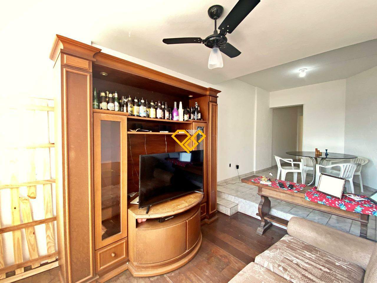 Apartamento para aluguel no Ponta da Praia: Sala