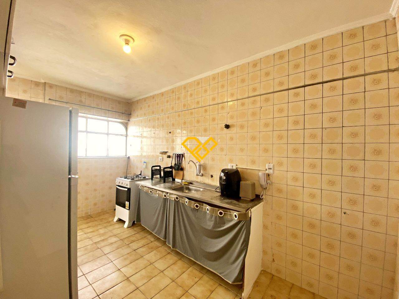 Apartamento para aluguel no Ponta da Praia: Cozinha