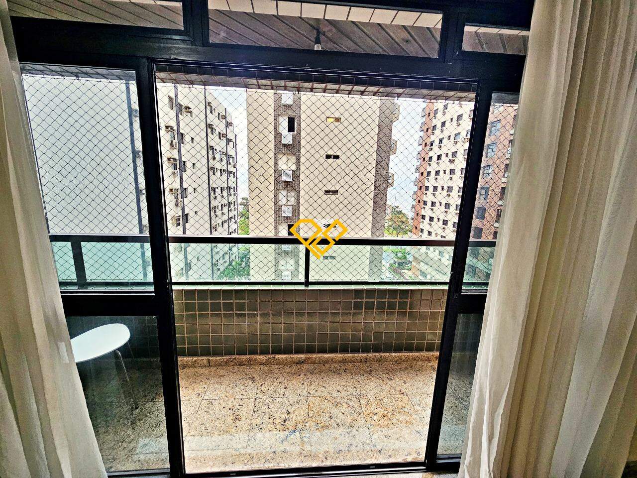 Apartamento à venda no Aparecida: Varanda