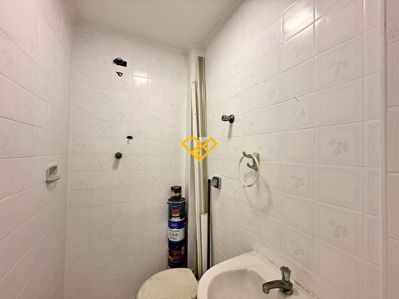 Apartamento à venda no Ponta da Praia: Wc de serviço