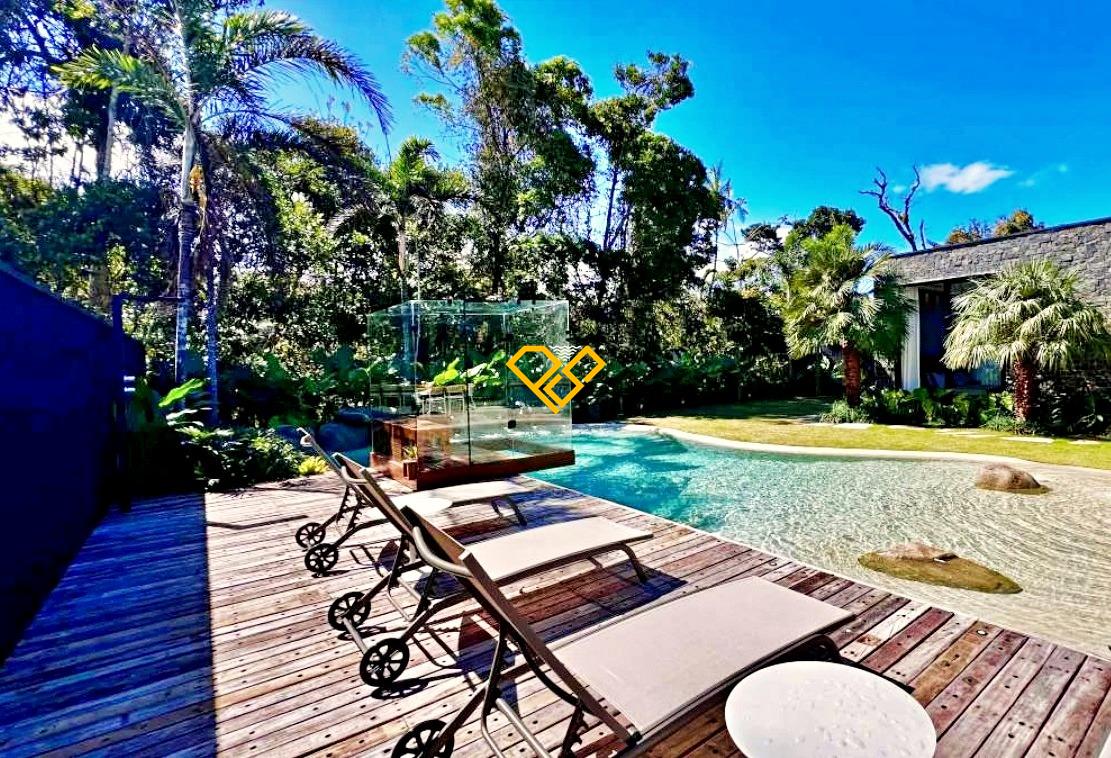 Casa à venda no Riviera: 