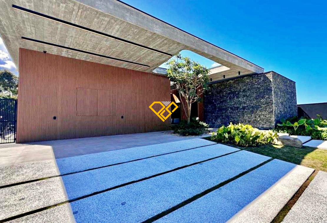 Casa à venda no Riviera: 