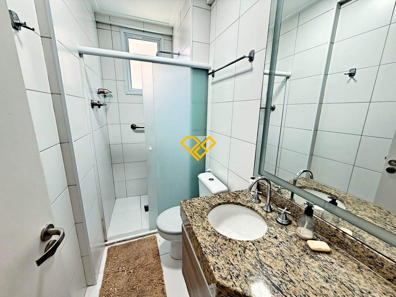 Apartamento para aluguel no Ponta da Praia: Wc social