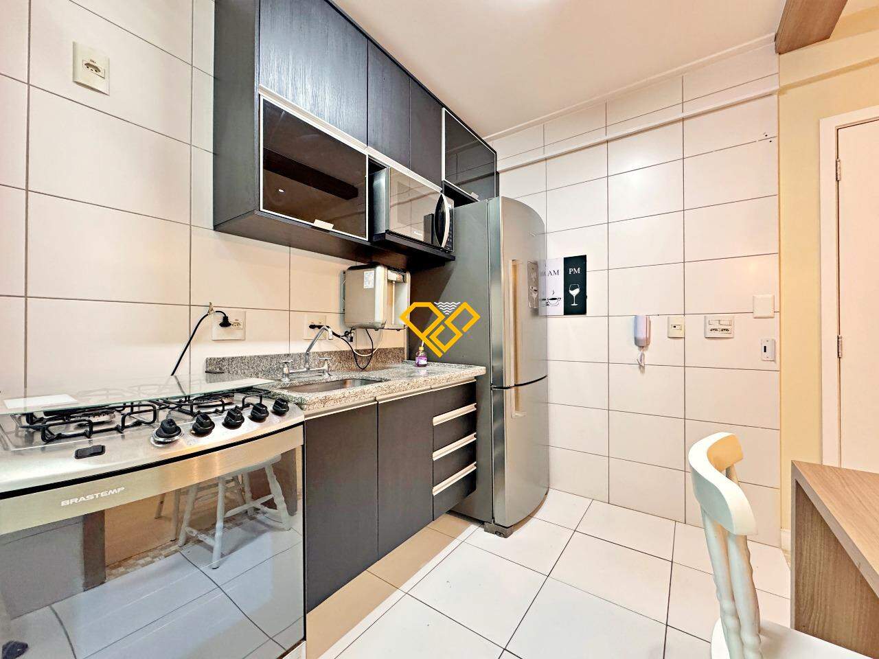 Apartamento para aluguel no Ponta da Praia: Cozinha