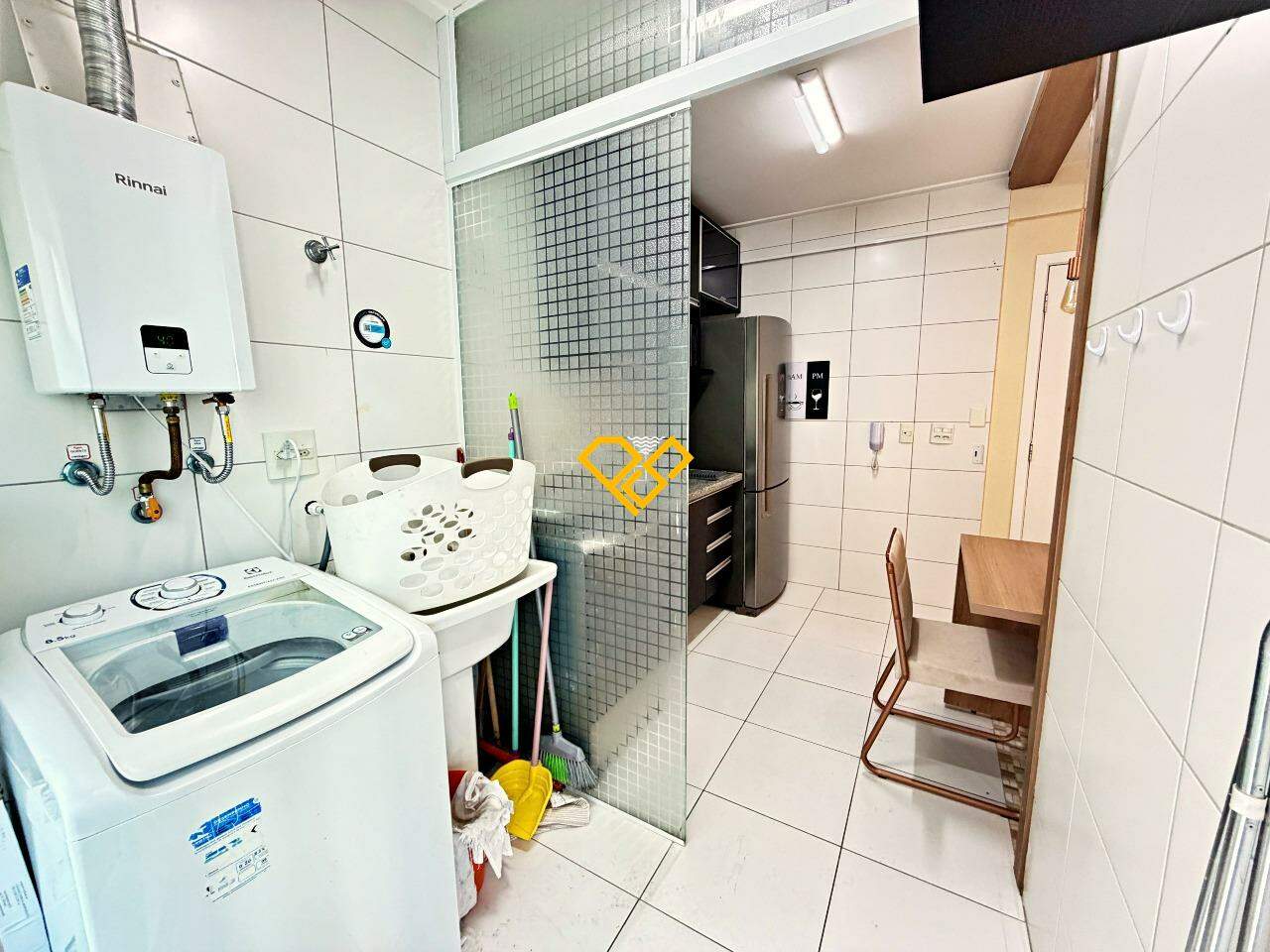 Apartamento para aluguel no Ponta da Praia: Área de serviço