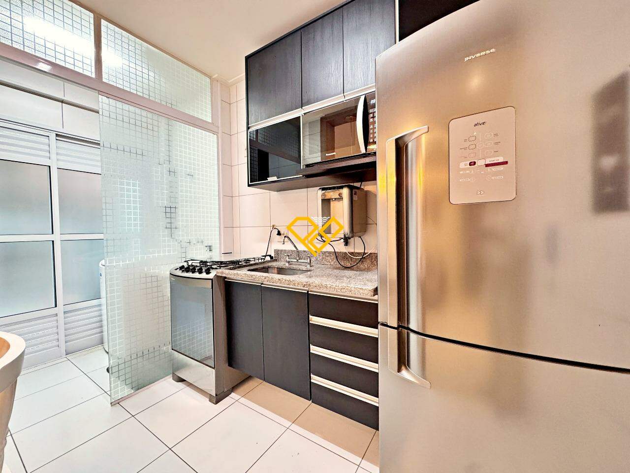 Apartamento para aluguel no Ponta da Praia: Cozinha