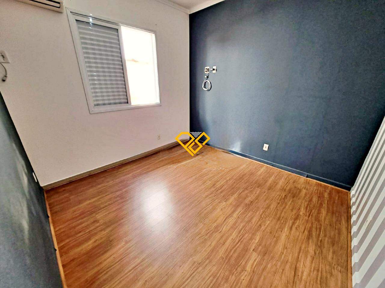 Sobreposta Baixa à venda no Boqueirão: Dormitório 2